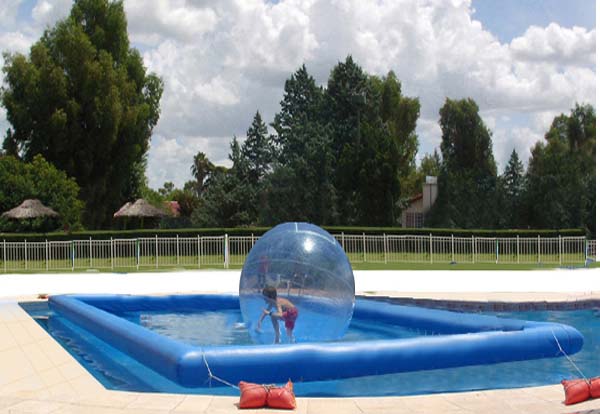alquiler de inflables acuaticos waterball pelotas hermeticas