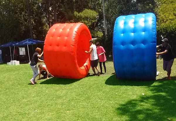 alquiler de inflable ruedas anfibias