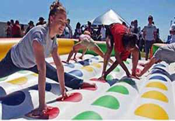 alquiler de inflables Twister